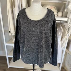 Lane Bryant Women's Size 28 Faux Leather Sleeve Black & White Blouse #3523